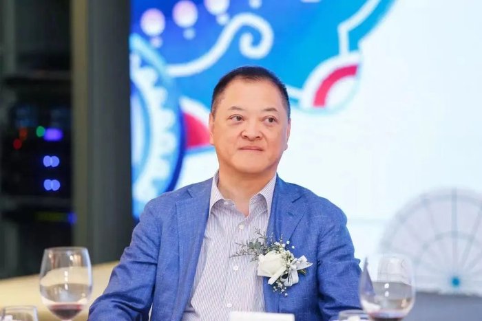  春节出境遇阻；天津法院限制令下达，富力掌门人难离境。 房产家居