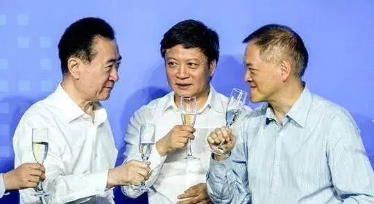  春节出境遇阻；天津法院限制令下达，富力掌门人难离境。 房产家居