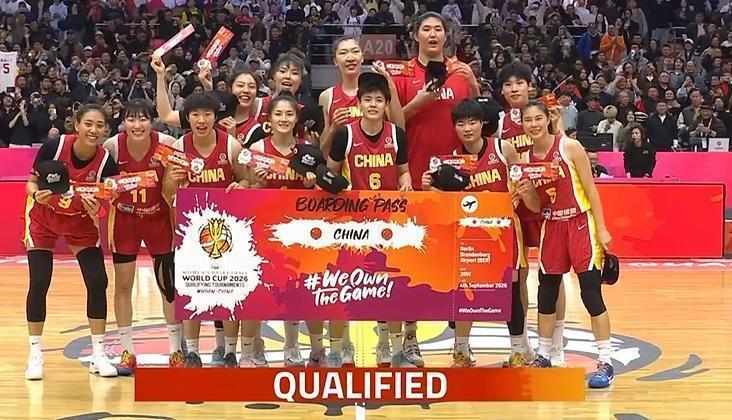  中国女篮主场力克捷克；提前锁定世界杯正赛席位，王思雨末节强势救主。 体育新闻 中国女篮主场力克捷克；提前锁定世界杯正赛席位，王思雨末节强势救主。 体育新闻 中国女篮主场力克捷克；提前锁定世界杯正赛席位，王思雨末节强势救主。 体育新闻