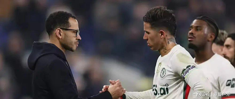  【战术复盘】角球战术体系深度拆解：切尔西7-0屠杀背后的体系化胜利 体育新闻